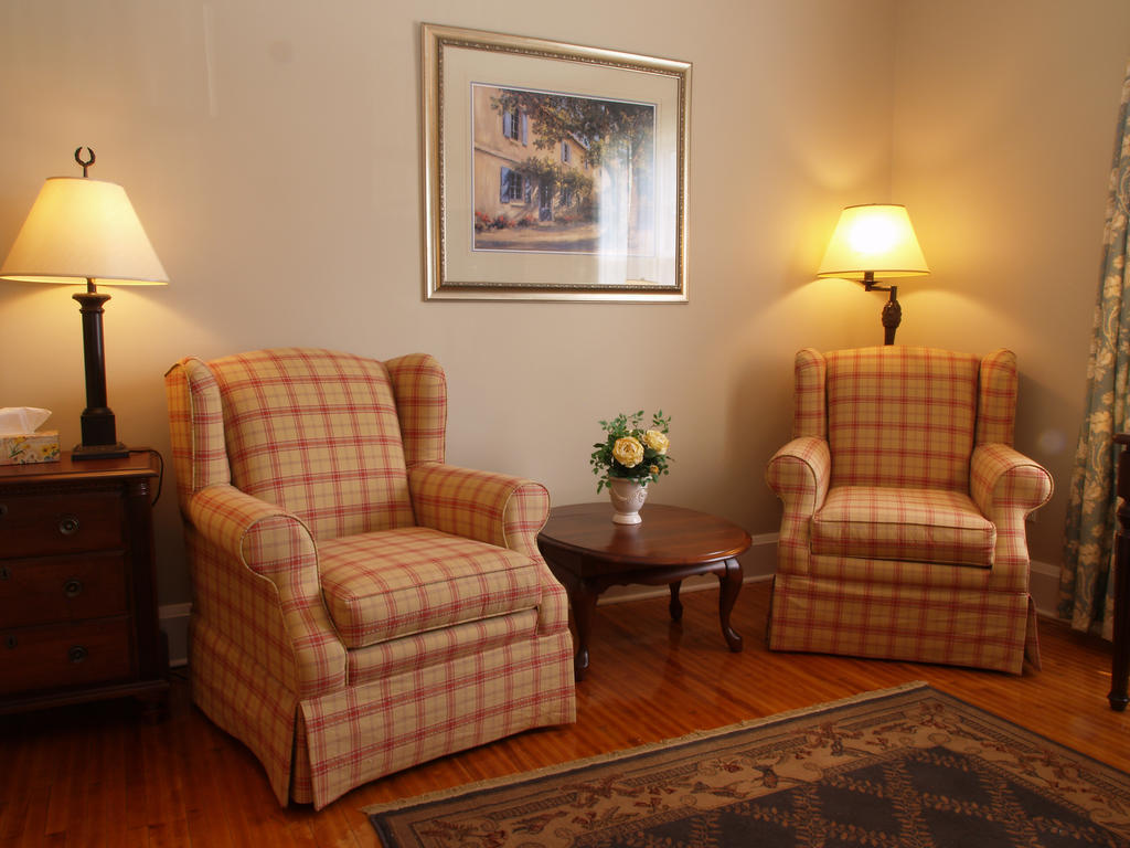 The Woodlawn Inn Cobourg Wnętrze zdjęcie