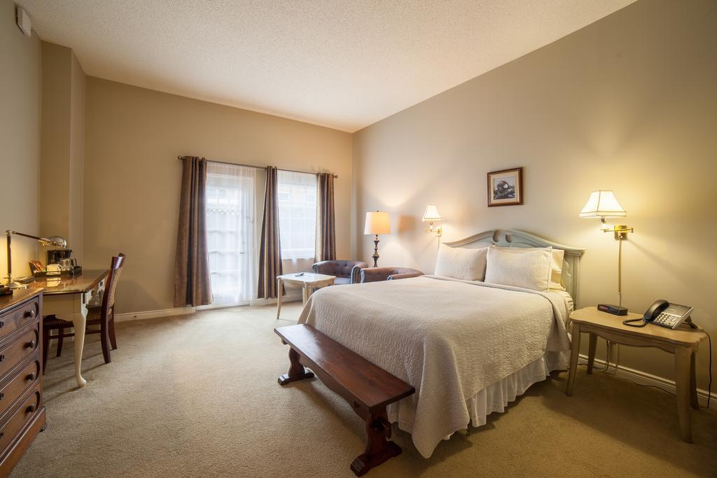 The Woodlawn Inn Cobourg Zewnętrze zdjęcie