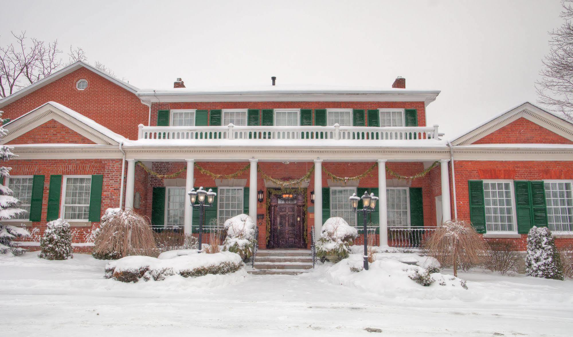 The Woodlawn Inn Cobourg Zewnętrze zdjęcie